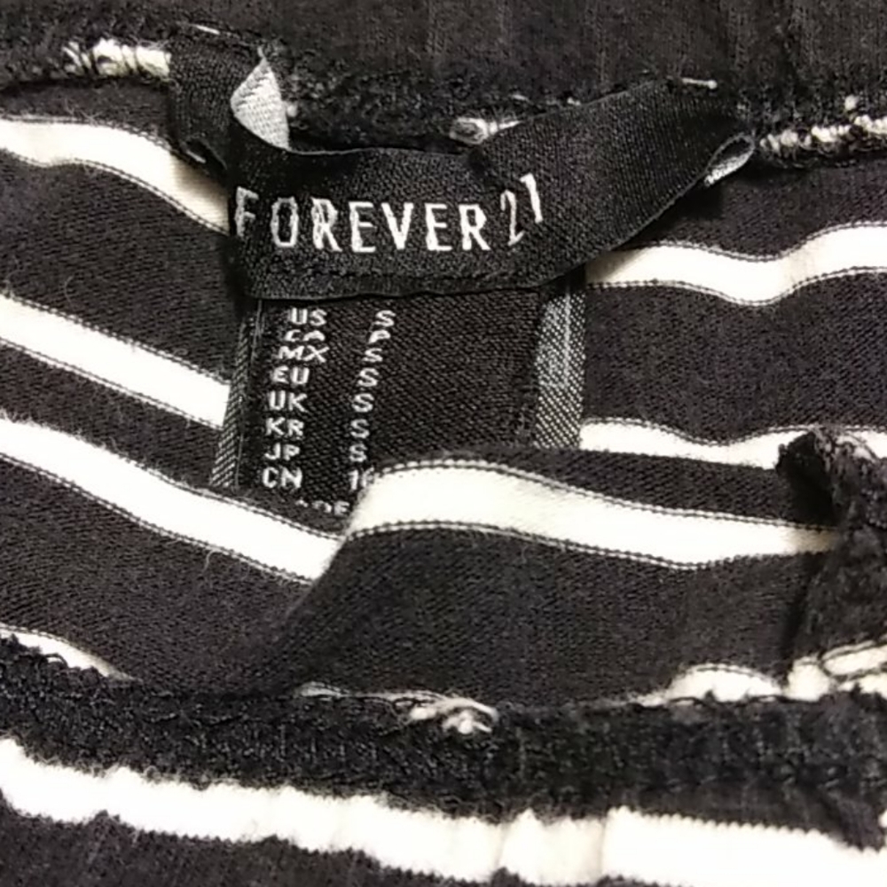 💙 Forever 21 shorts💙